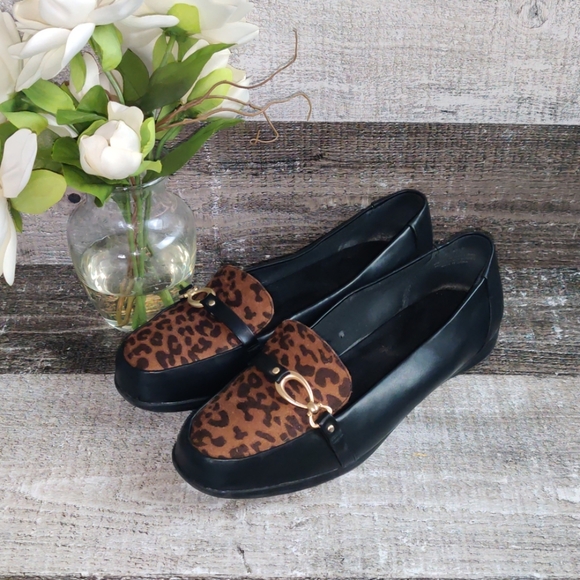 cloudwalkers Shoes - Cloudwalkers Blakely leopard print loafers 11 wide